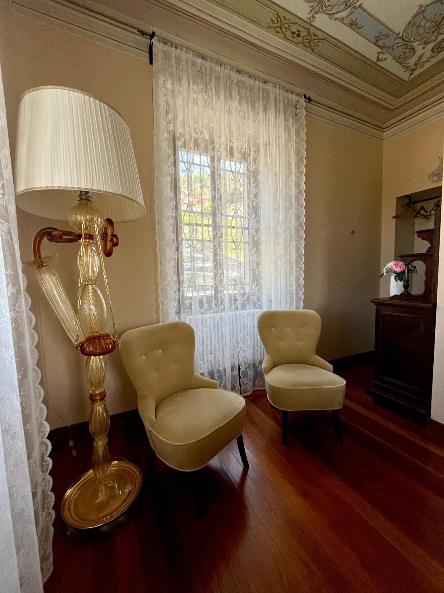 Villa Il Maiale Bianco Bed & Breakfast Сан-Феделе-Интельви Экстерьер фото
